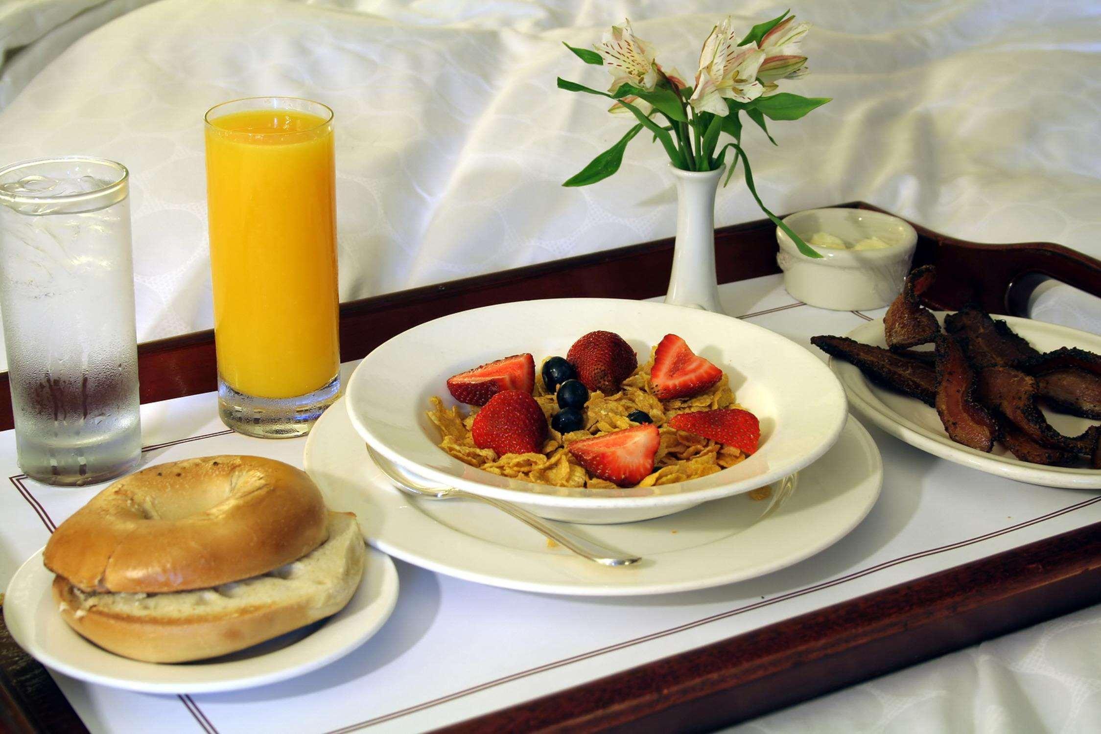 Doubletree By Hilton Atlantic Beach Oceanfront Екстер'єр фото