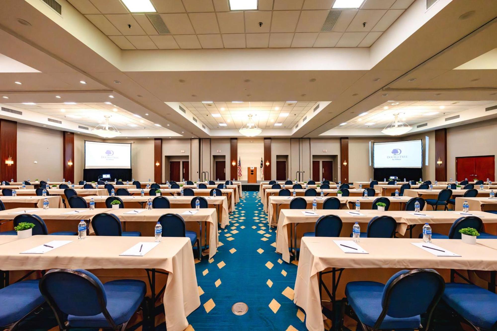 Doubletree By Hilton Atlantic Beach Oceanfront Екстер'єр фото